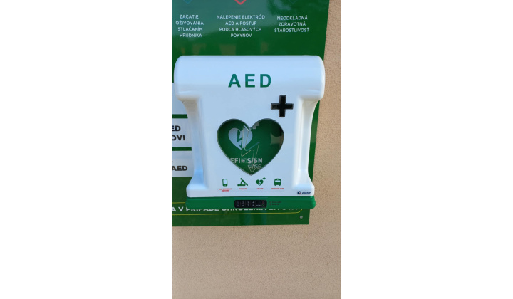 Defibrilátor AED